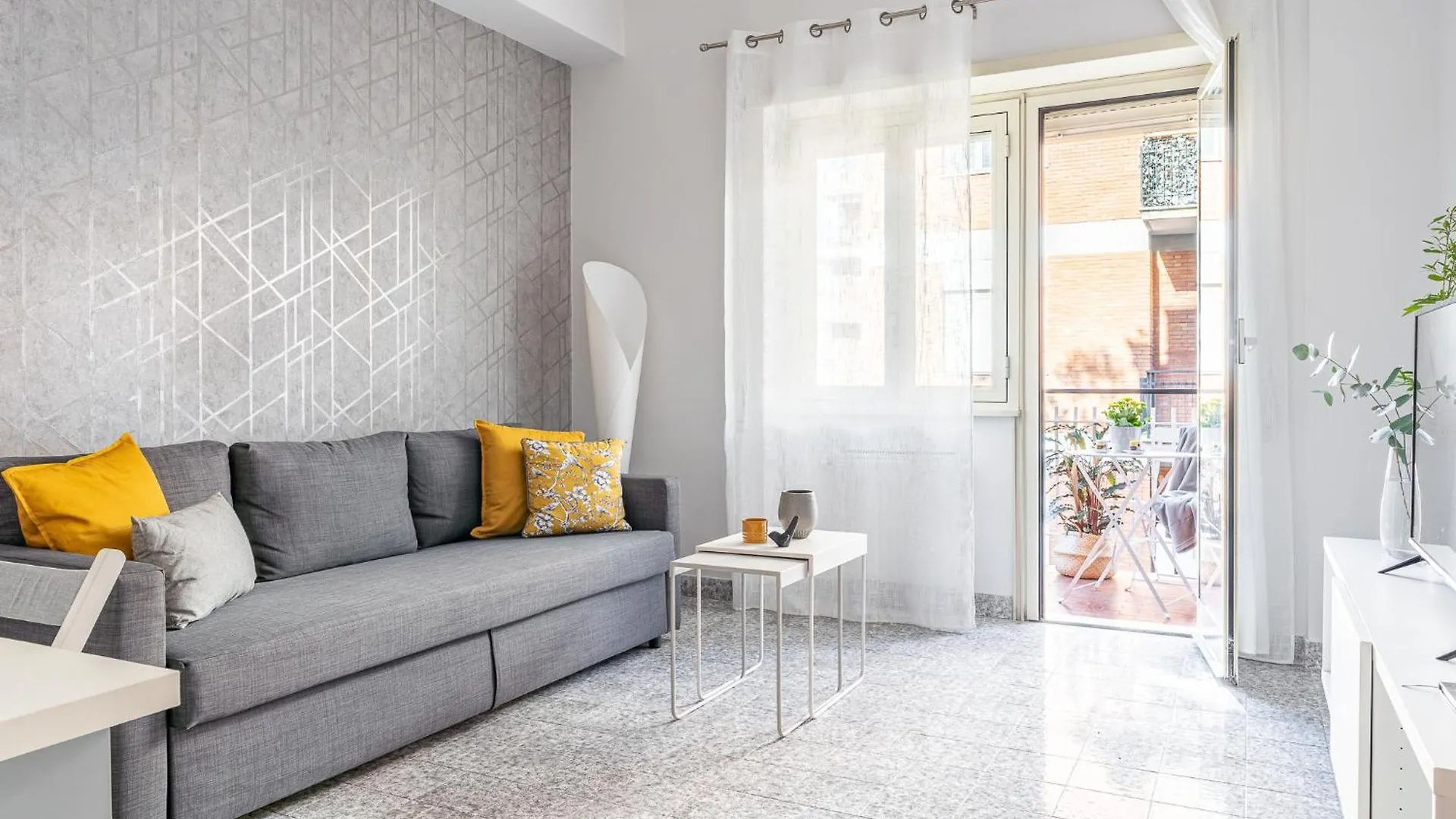 Bella Villa Road Rome Apartment